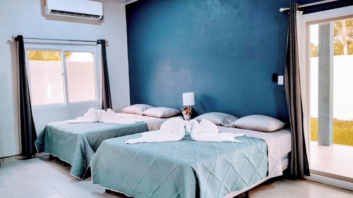 Tela Cabin | Modern Cozy Villa in awesome Tela close to Beach