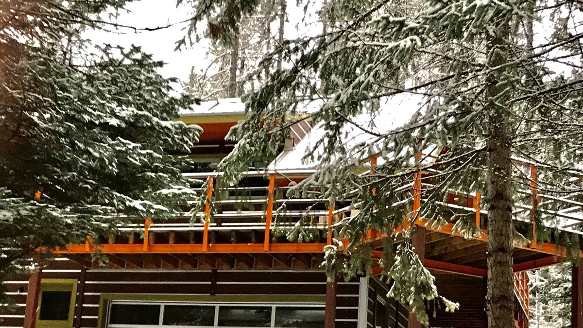 Hope House | Modern Custom Cabin In Hope