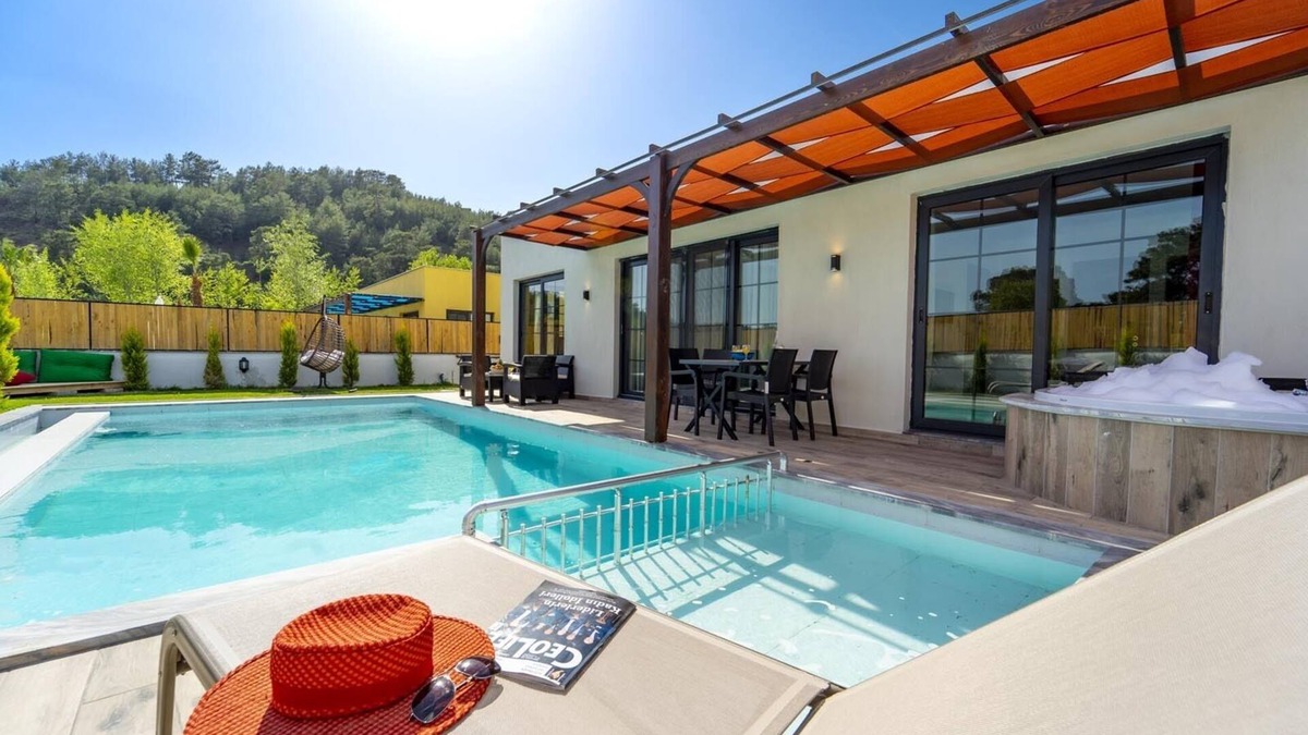 Mentese Villa | Modern Design 2 Bedroom Private villa Located in Fethiye/Seydikemer