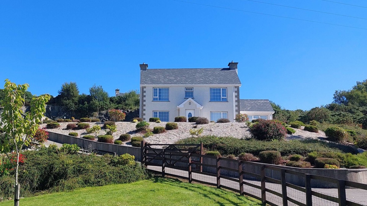 Donegal House | Modern Detached Holiday Home