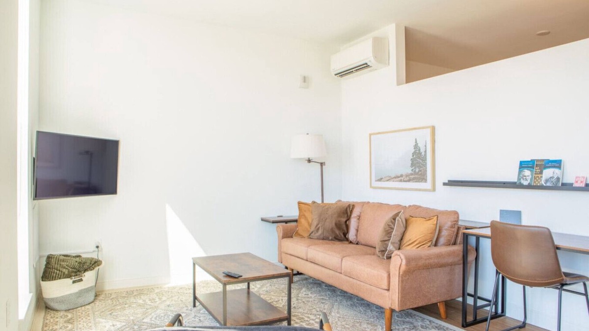 East Town Apartment | Modern East Side 1BR Apt with Balcony, Pool, and Gym
