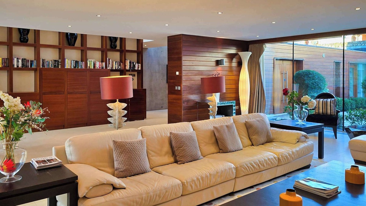 Ballsbridge House | Modern Elegance, steps from the Aviva, with Games Room