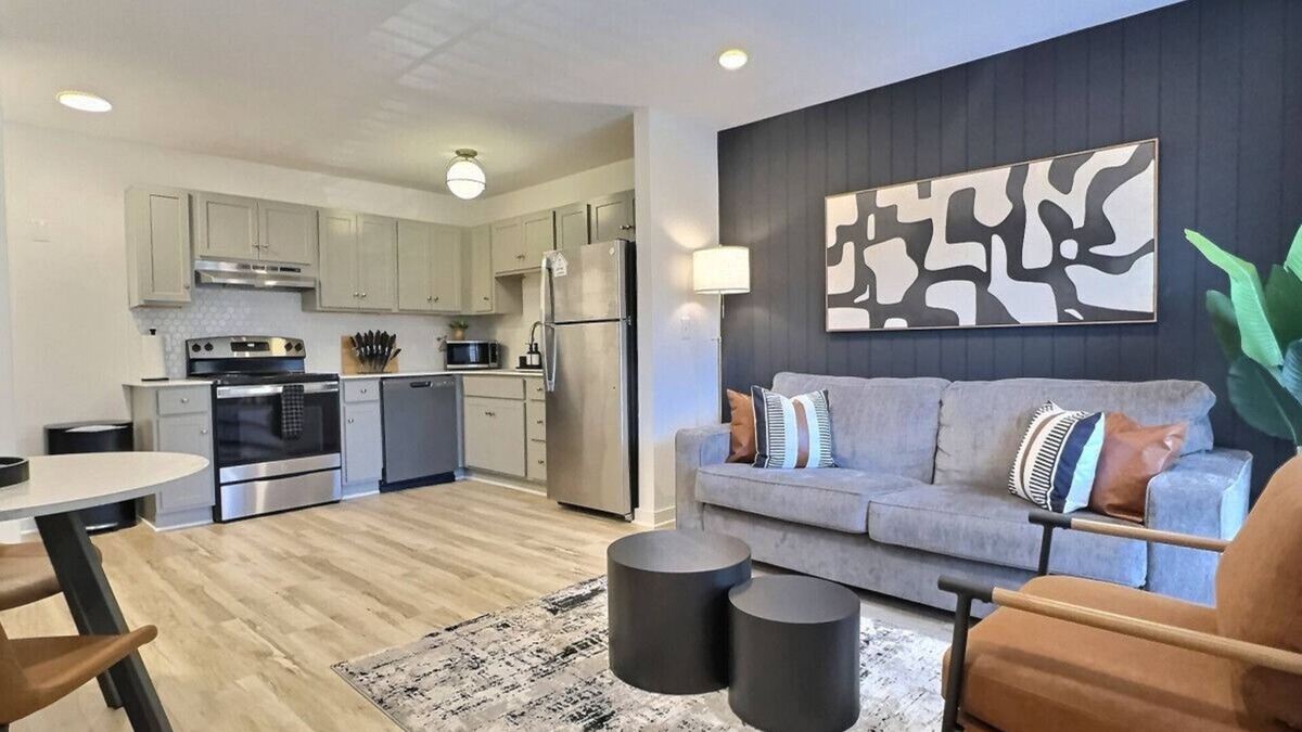 Redmont Park Apartment | Modern Escape Near Downtown Hotspots