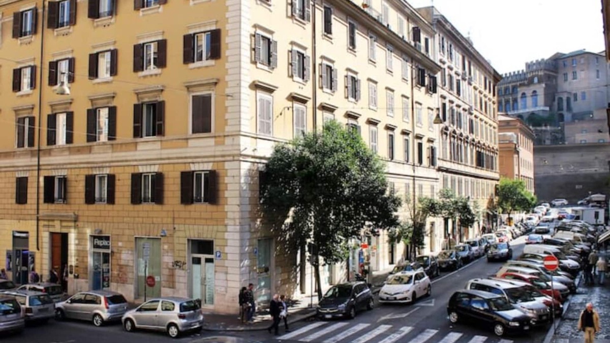 Vatican Apartment | Modern family apartment with Two-bedroom near Vatican Museums