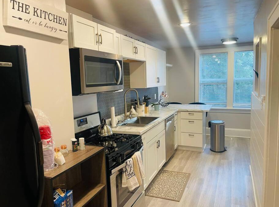 North End House | Modern Farmhouse on Kent Street