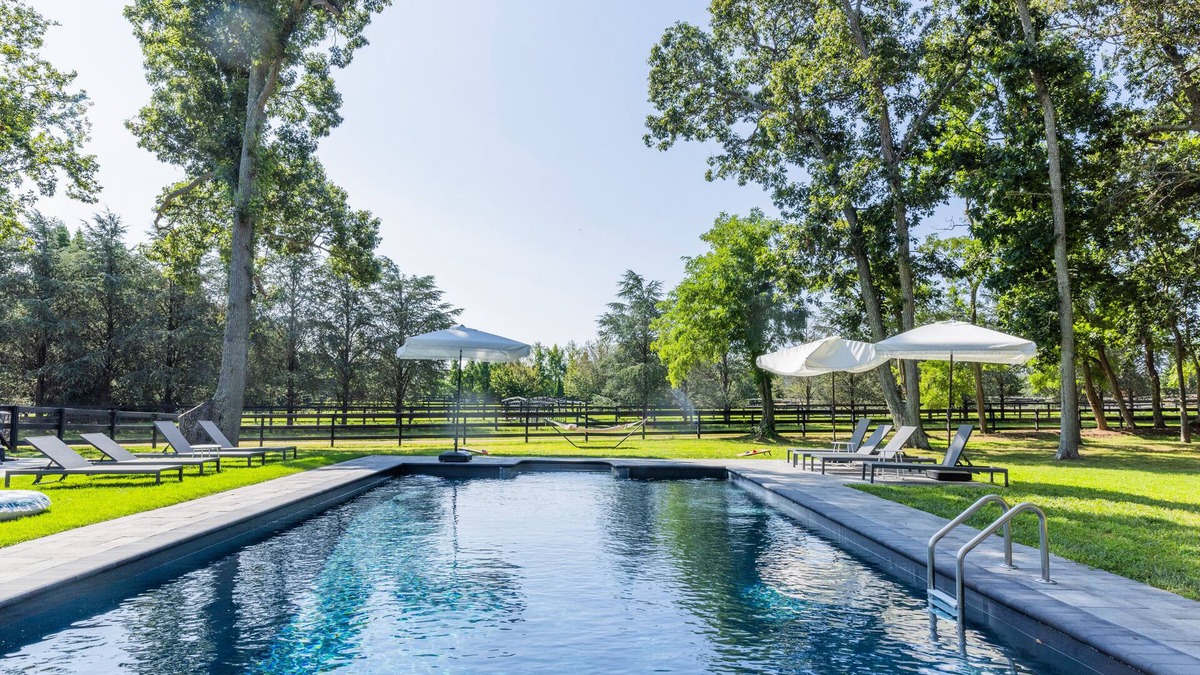 Mattituck Other | Modern farmhouse w/heated pool, beach, horses and winery in heart of North Fork