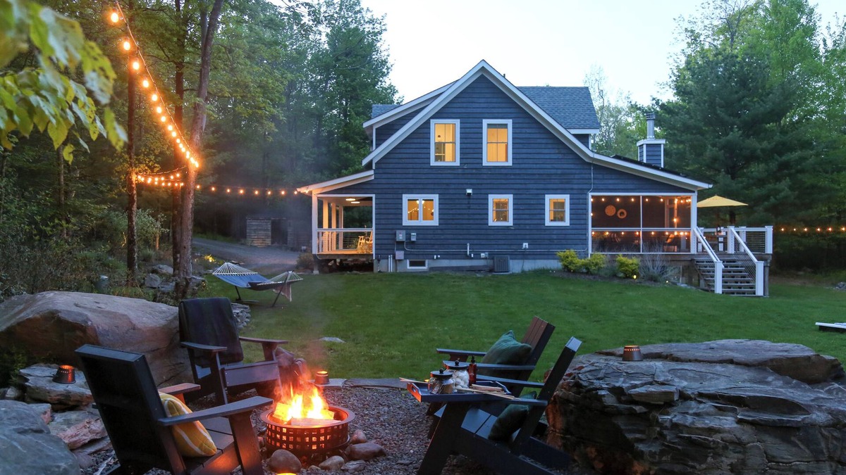 Kerhonkson House | Modern Farmhouse with Catskill Mountain Views