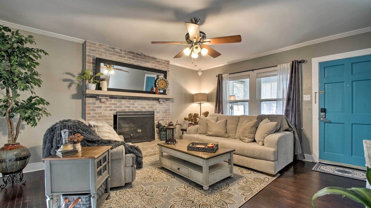 Florence House | Modern Florence Getaway w/Patio & Grill!