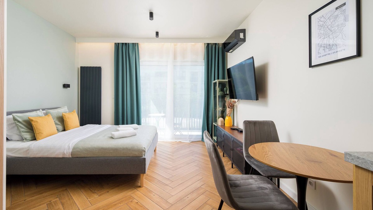 Warsaw Apartment | Modern Flow Apartment