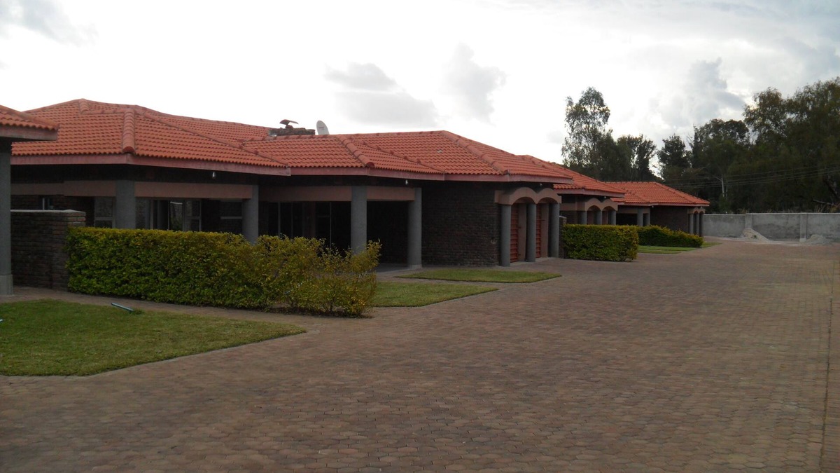 Harare Apartment | Modern fully furnished 3-room apartment