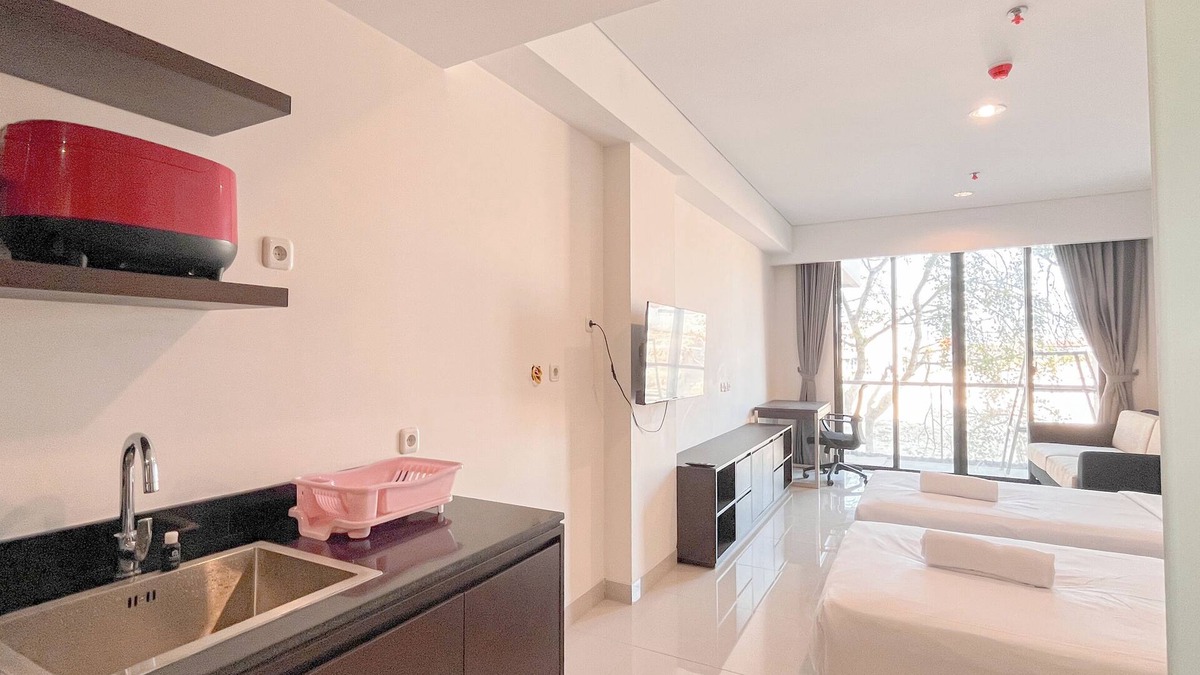 By Pass Ngurah Rai Apartment | Modern Furnished Studio (No Kitchen) Apartment At Skales Residence Nusa Dua Bali