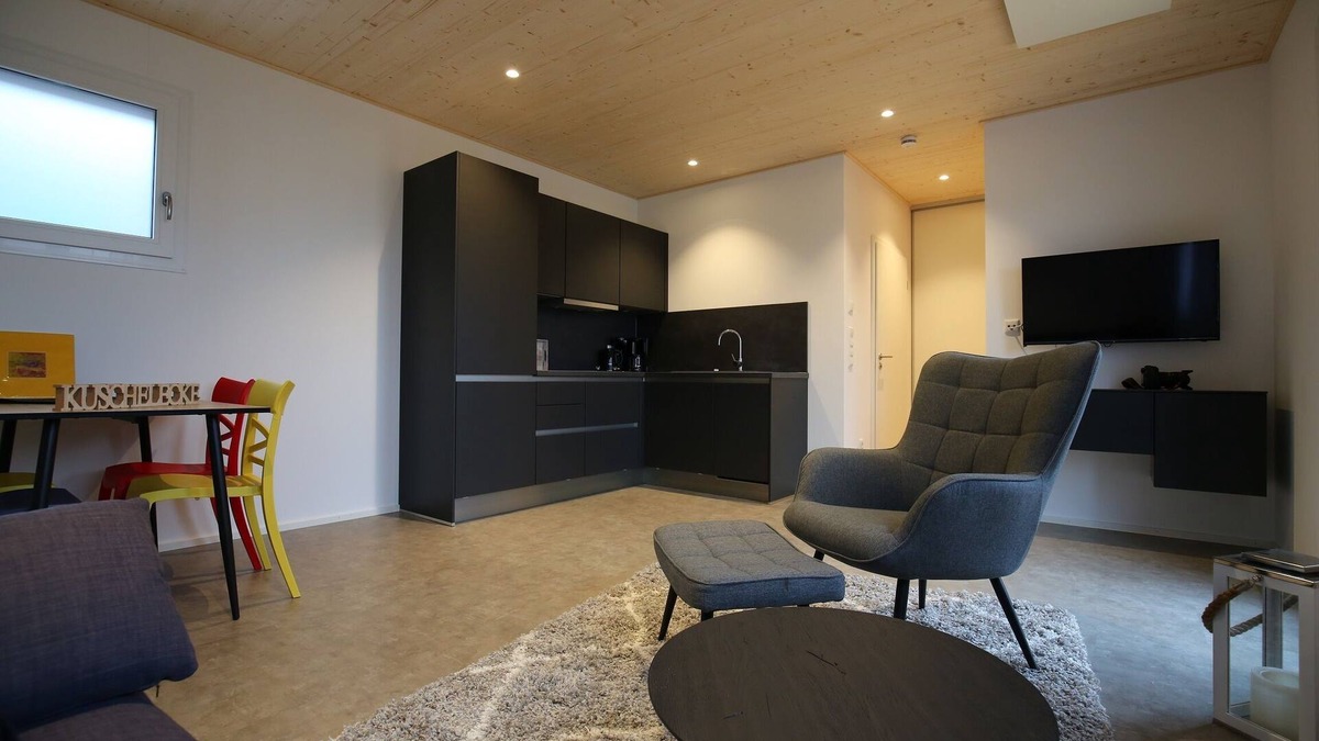 Lauterhofen Apartment | Modern furnished vacation home on the first floor (50sqm) with terrace and garden area
