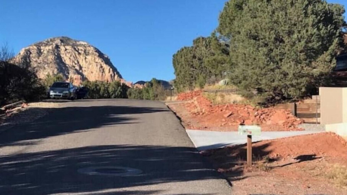 West Sedona Cottage | Modern Guest Home in West Sedona - Walk to Trails