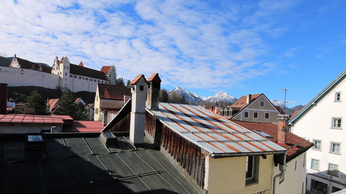 Fussen Old Town Apartment | Modern high quality furnished FW in a central location in the old town of Füssen
