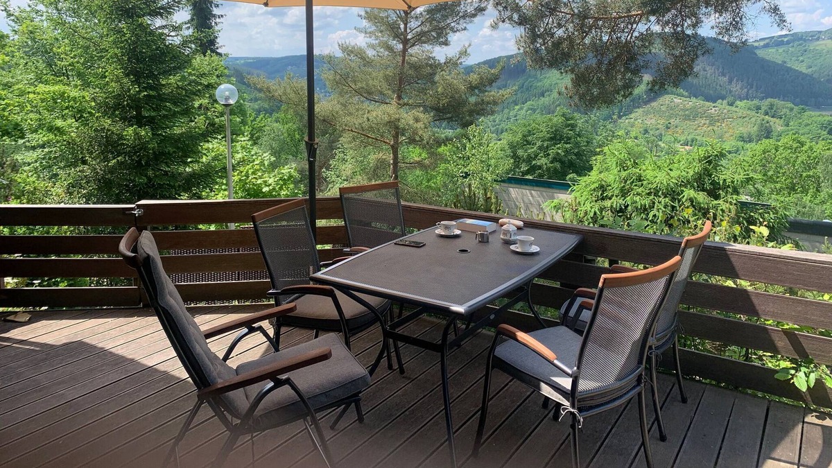 Coo House | Modern Holiday Home in Stavelot with Terrace