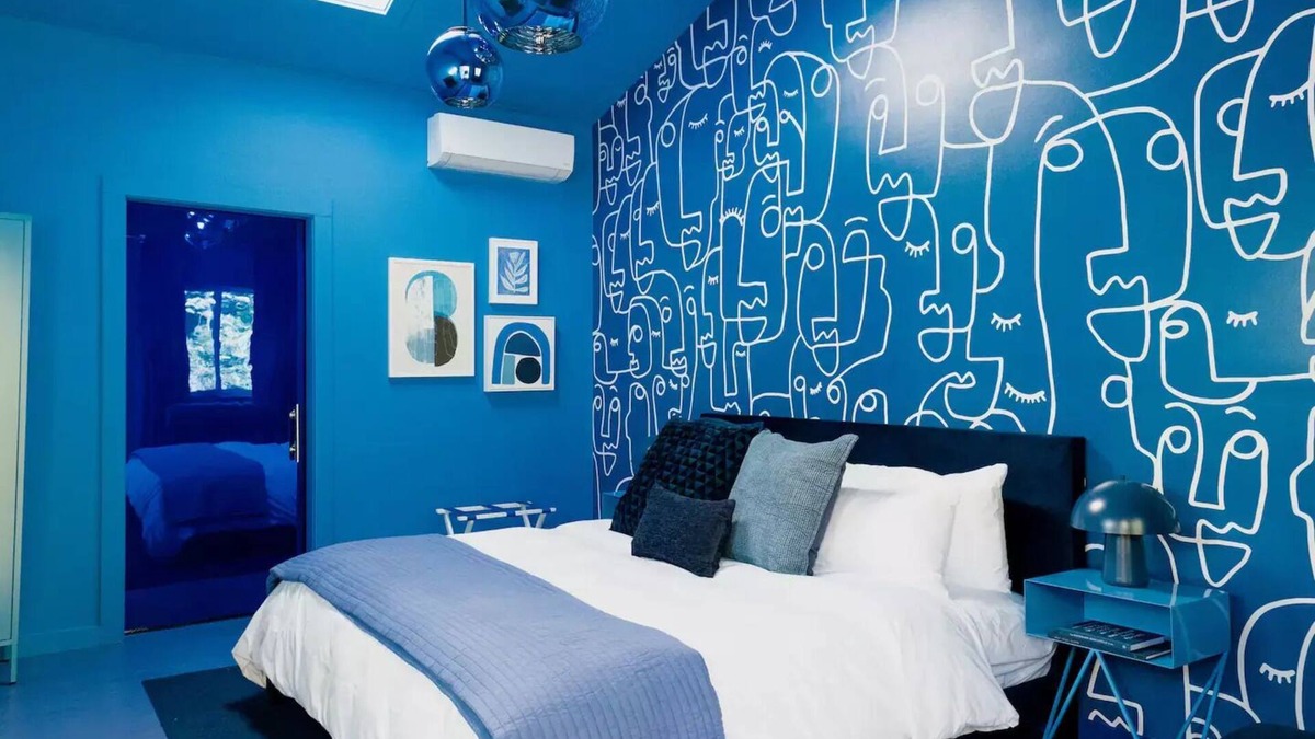 Phoenicia House | Modern Home + C M Y K Motel on 10 acres in Phoenicia
