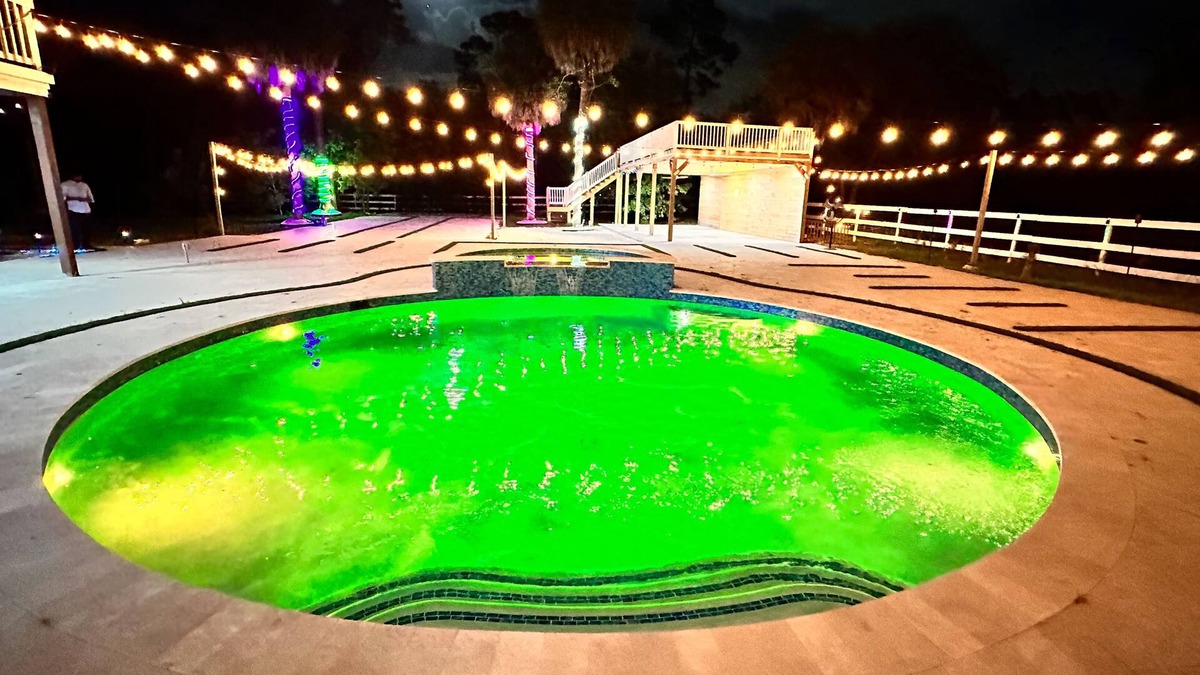 Greenacres House | Modern home with Swimming pool and 5 acre lot 🌴🏊‍♂️ ❤️❤️
