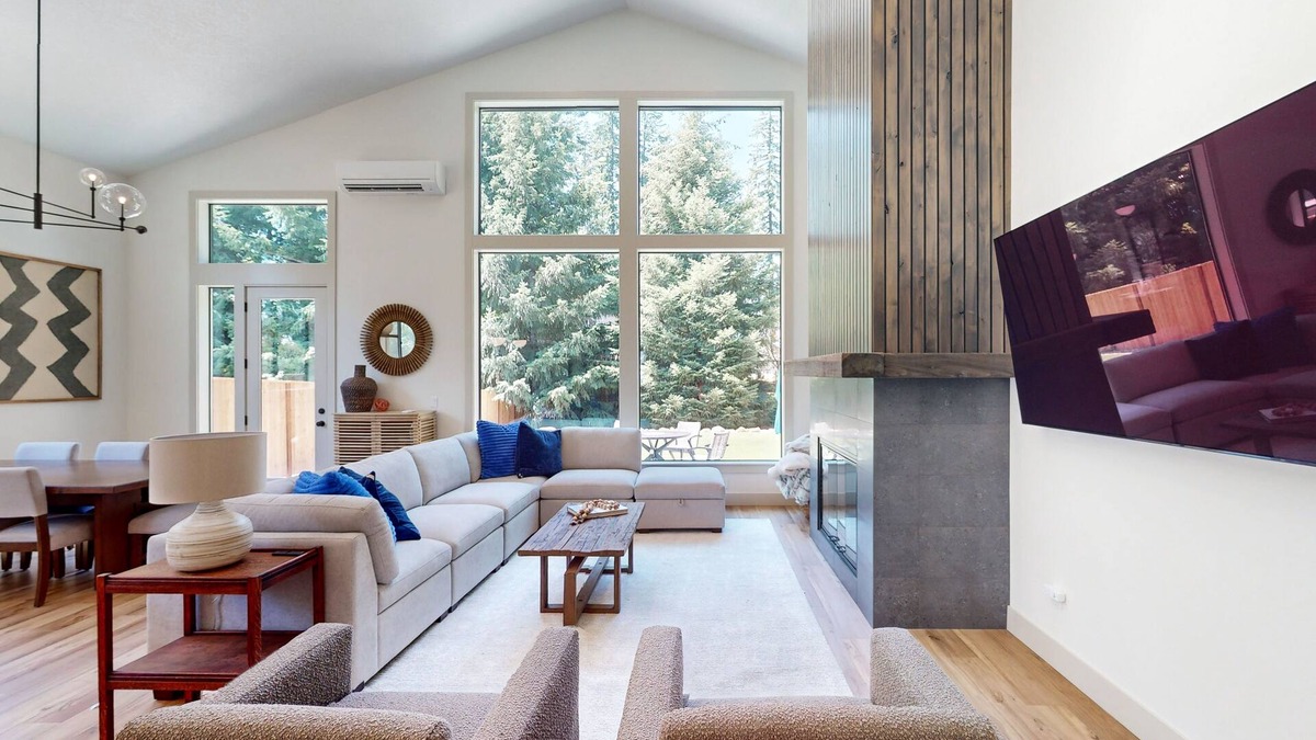 Detroit House | Modern home with private backyard, AC, & full kitchen - next to lake
