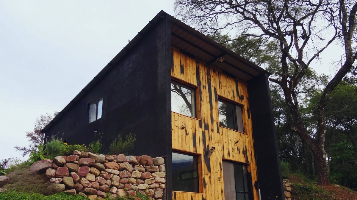 Santa Barbara Department House | Modern House in Nature at Villa Monte Reserve