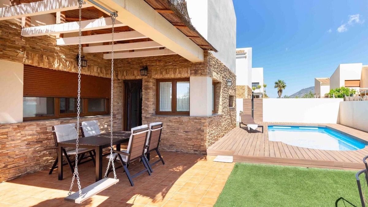 Durcal Cottage | Modern House with swimming pool, garden, mountain views and barbecue