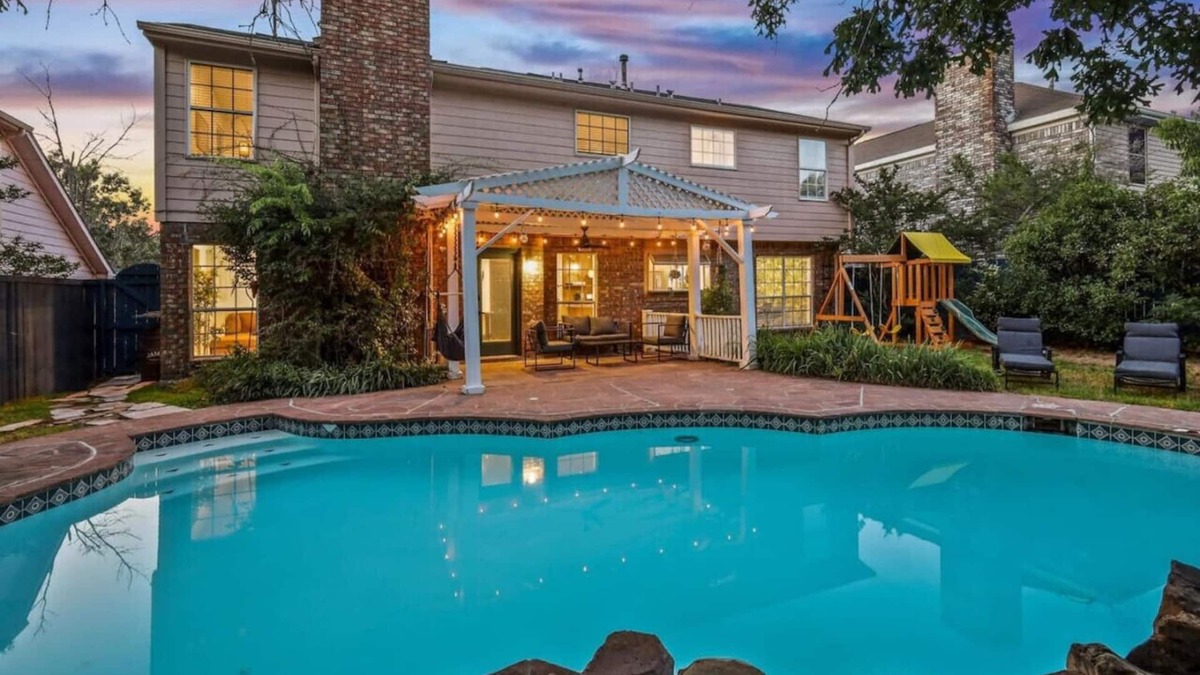 Dallas House | Modern Jungle 5BR Pool W Huge View & Private