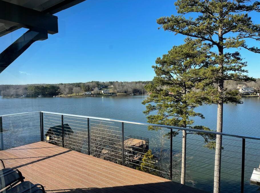 Hickory House | Modern Lakefront Views at Lake Hickory Haven
