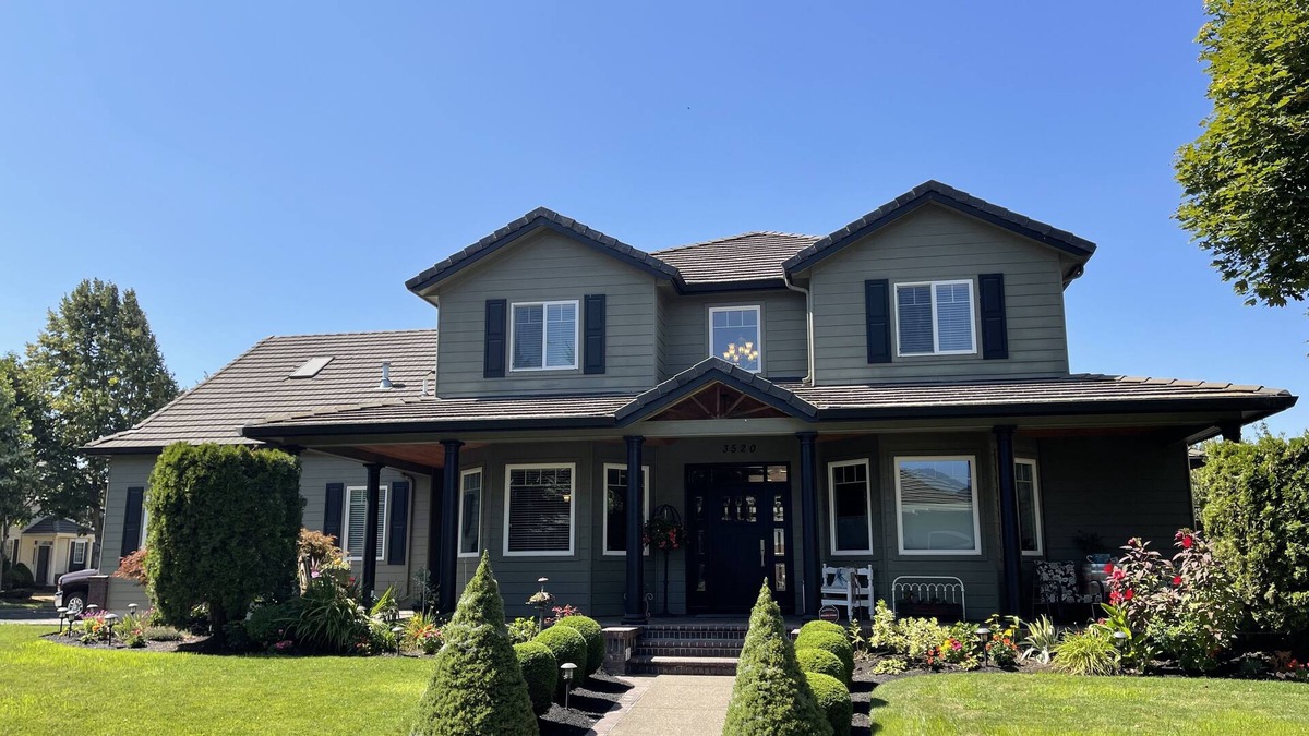 Central Oregon House | Modern -large 3000 sq ft home- 3 kings, queen and bunk.