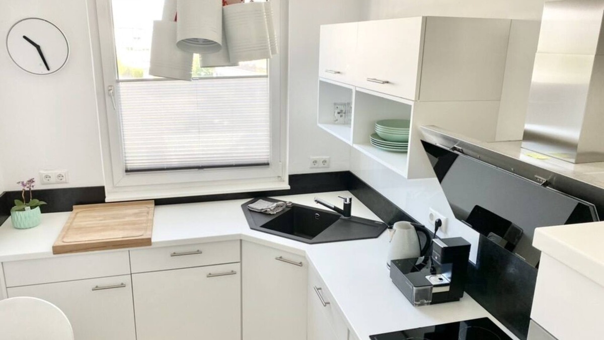 Wolfsburg Apartment | Modern Living City-Center