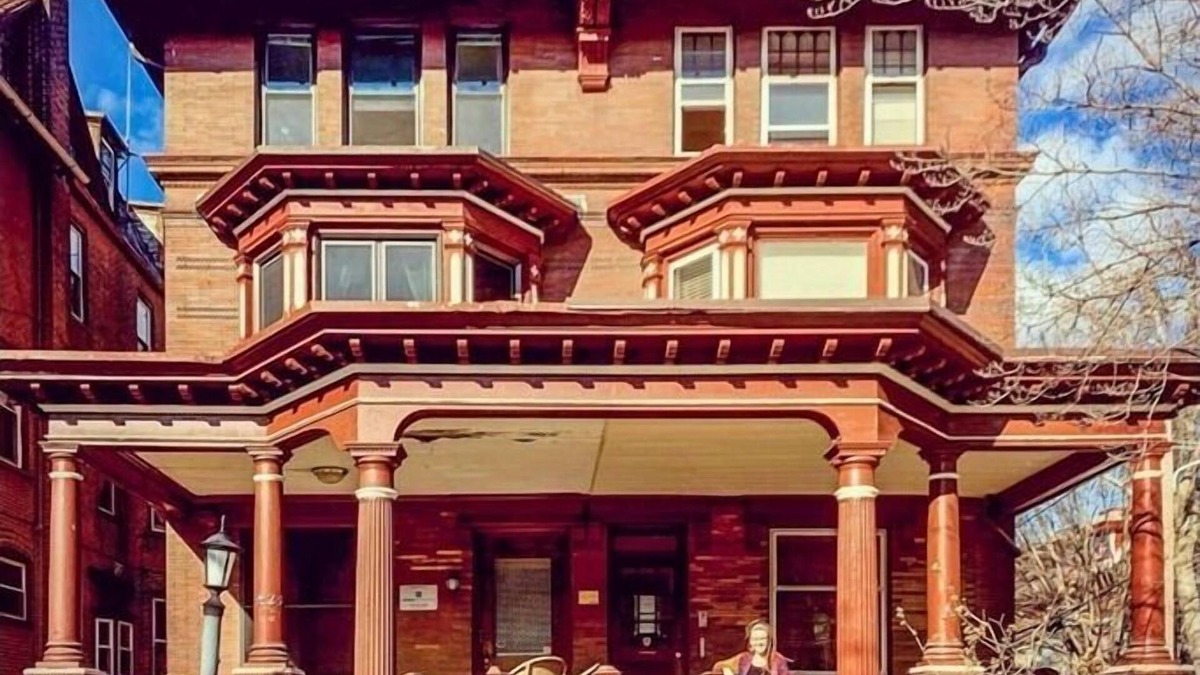 West Philadelphia Apartment | Modern Loft Apt Centrally Located University City