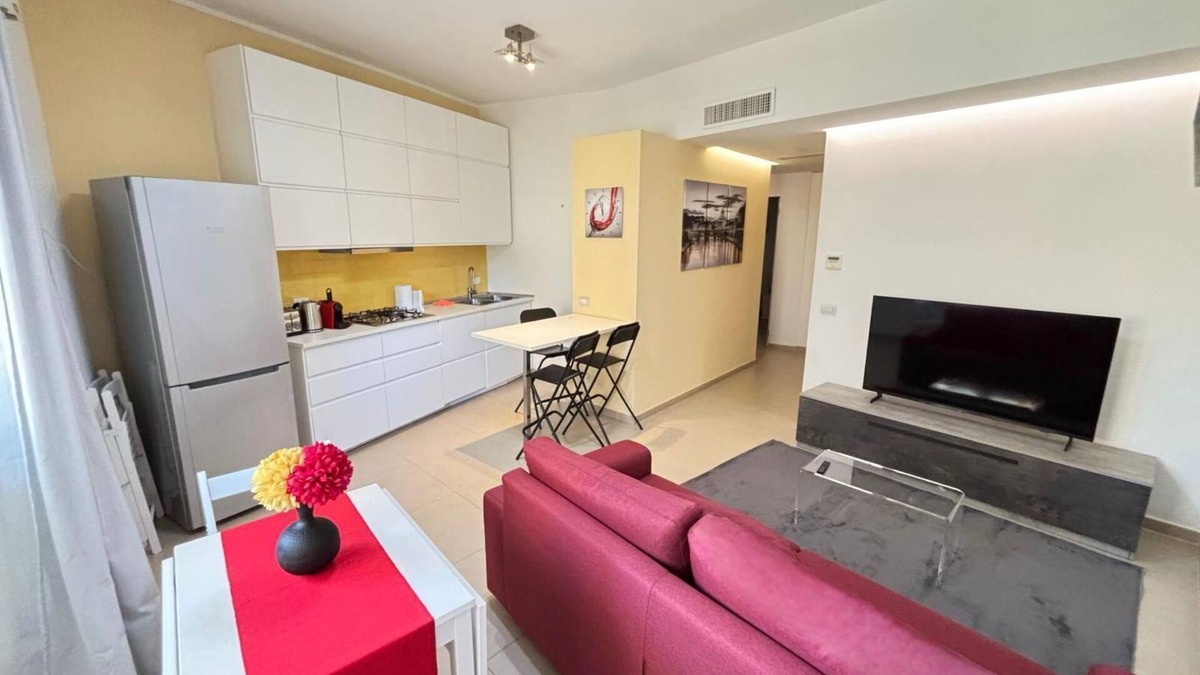 Monte Sacro Apartment | Modern Loft Monte Senario - Colosseum, 15 Minutes by Metro