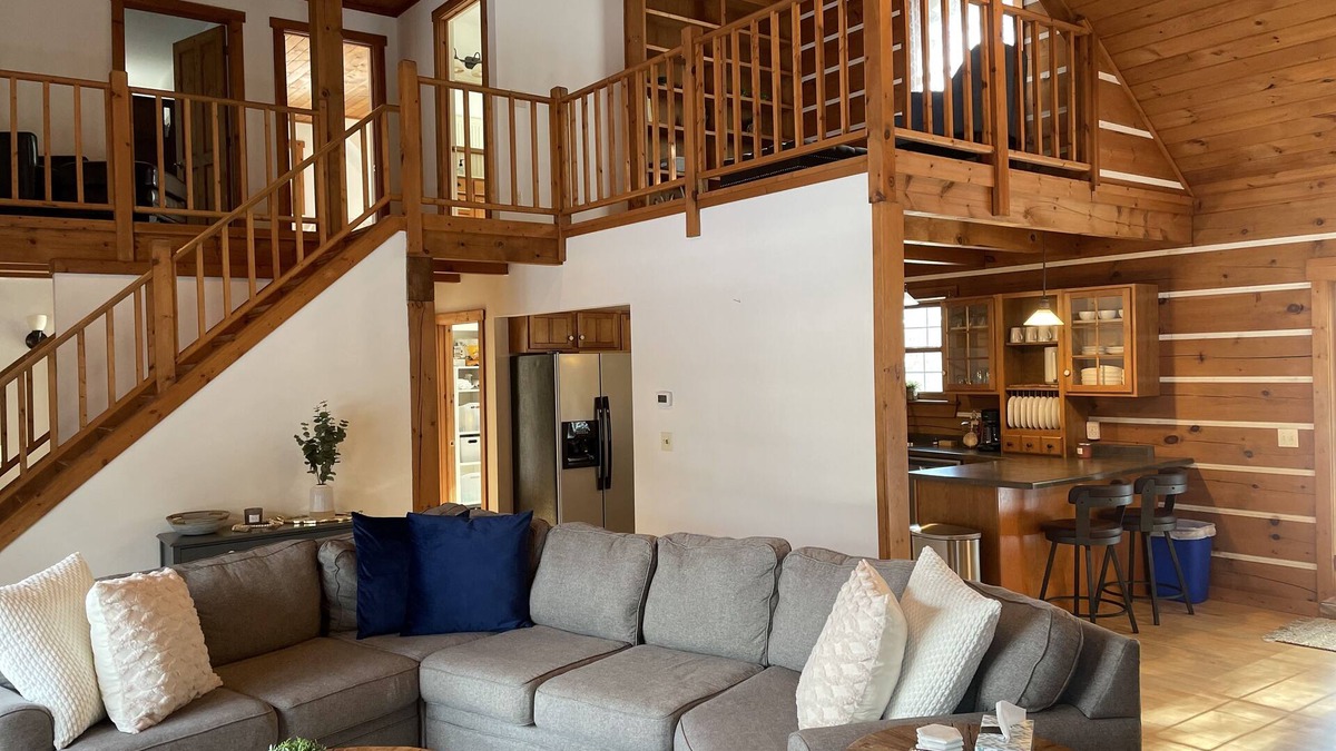 Waupaca House | Modern Log Cabin near Waupaca Chain O' Lakes