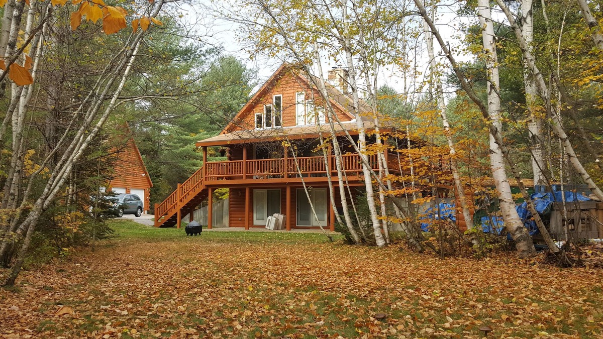 Twin Mountain House | Modern log home, heart of White Mtns, Twin Mtn, 7 mins to Bretton Woods, pets+
