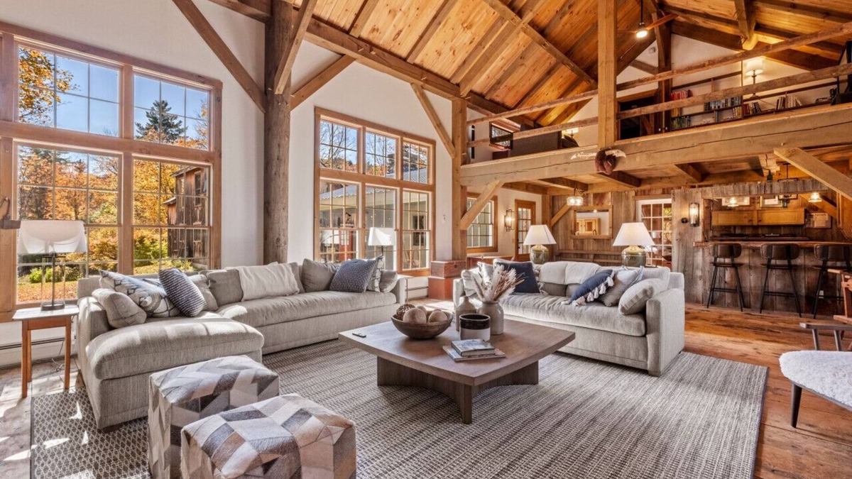 Wardsboro Ski Chalet | Modern Lux Cabin w/Mtn Views | Fire Pit
