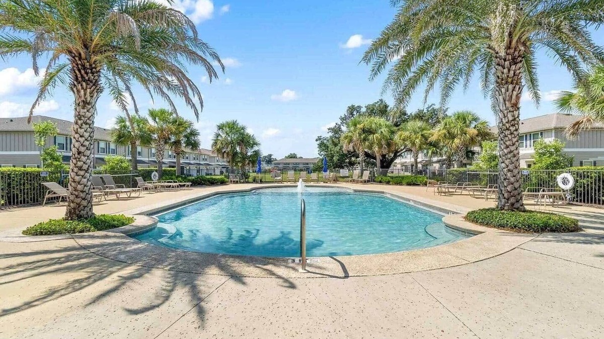 South Pensacola House | Modern Luxe Resort Vibe Townhome