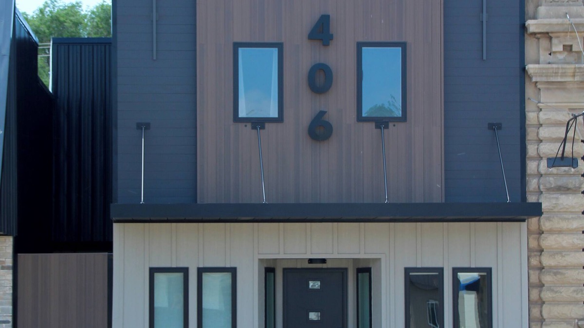 Platte Apartment | Modern & luxurious 2-bedroom apartment with WiFi, AC on Main Street in Platte.