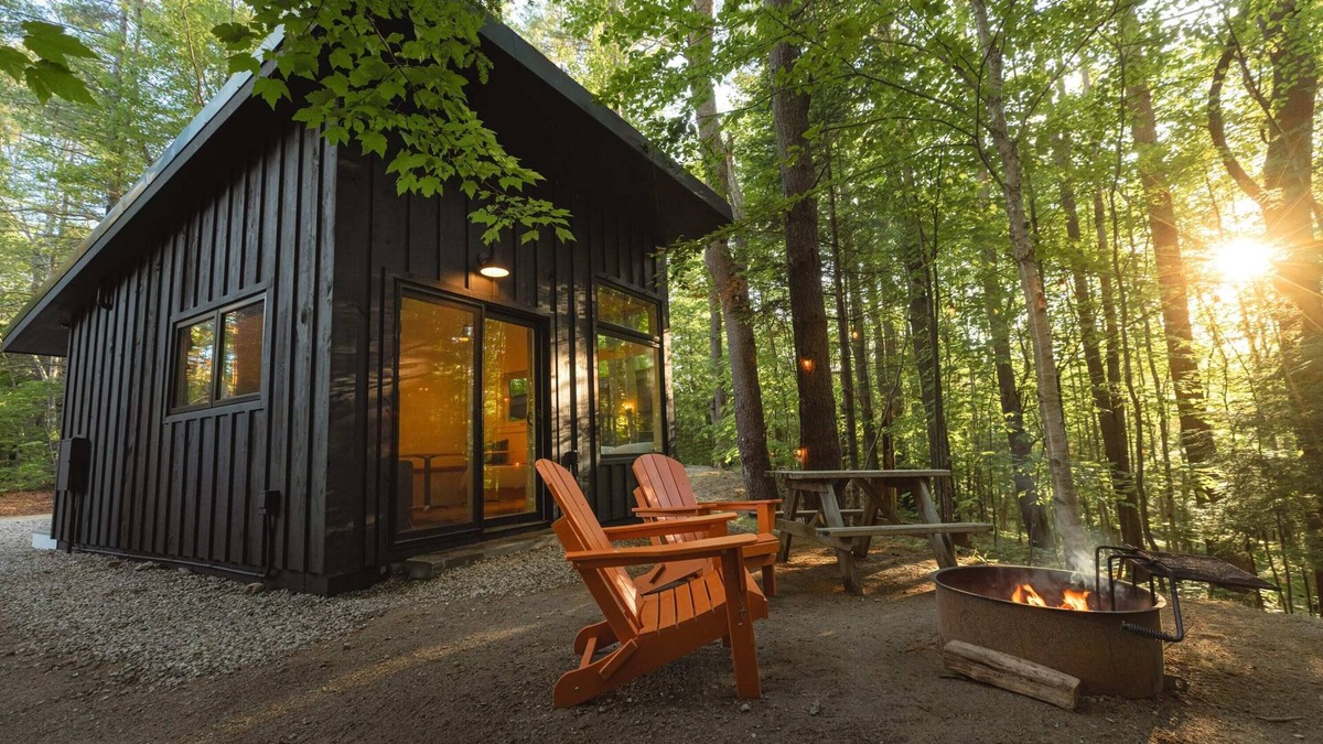Freeport Cabin | Modern, Luxurious Cabin in the Woods - 01