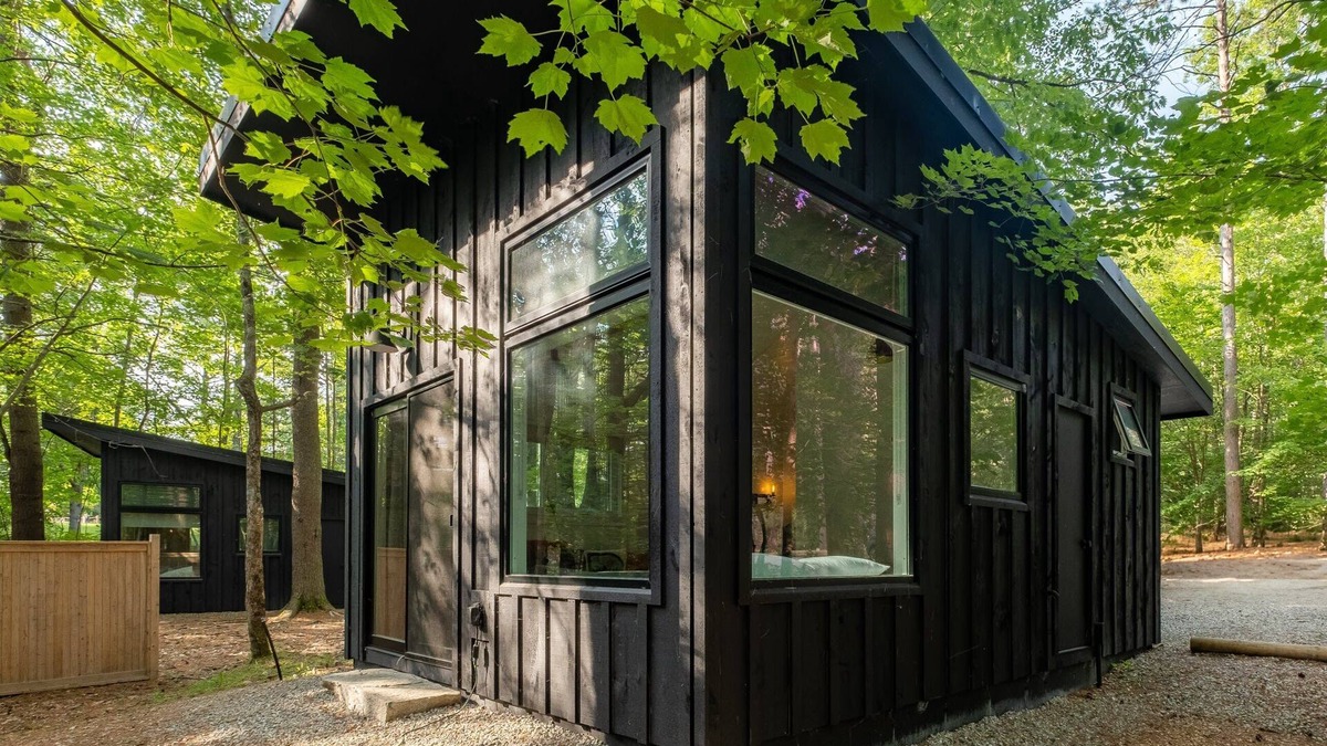 Freeport Cabin | Modern, Luxurious Cabin in the Woods - 03