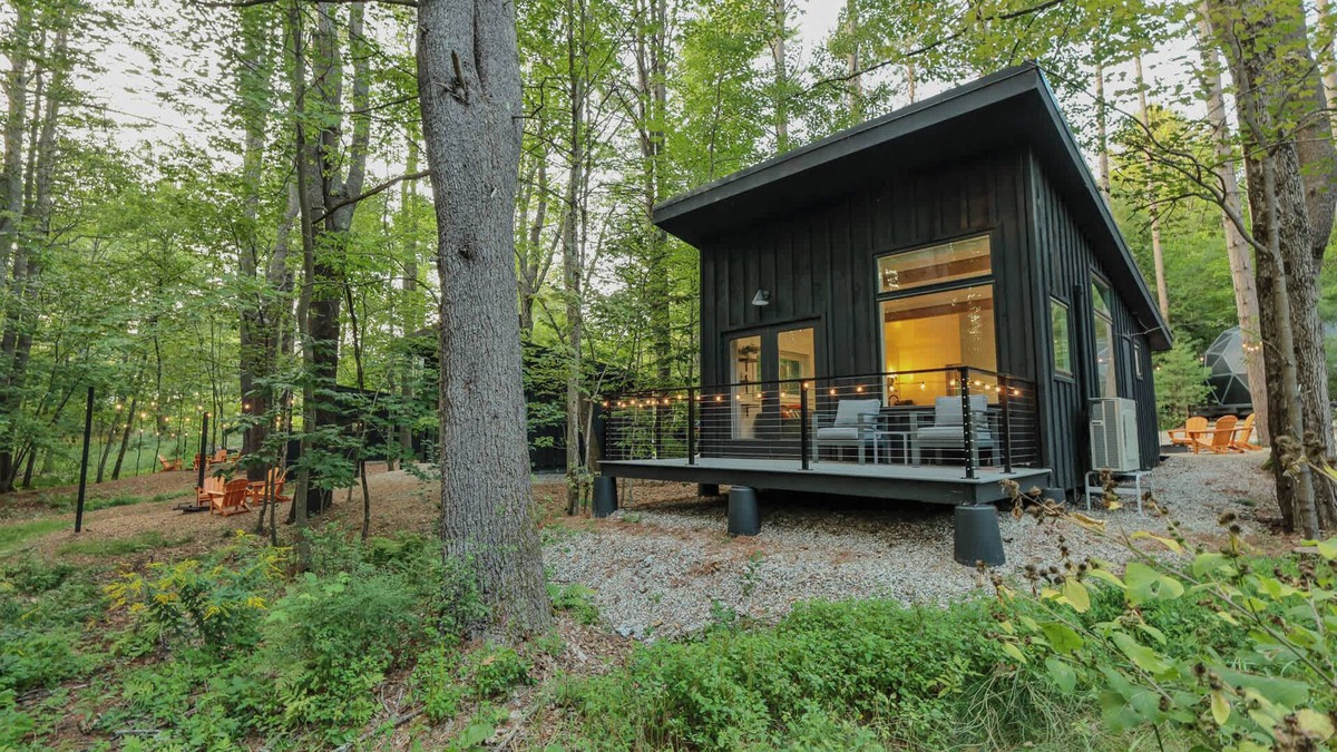 Freeport Cabin | Modern, Luxurious, Cabin in the Woods - 05 (ADA)