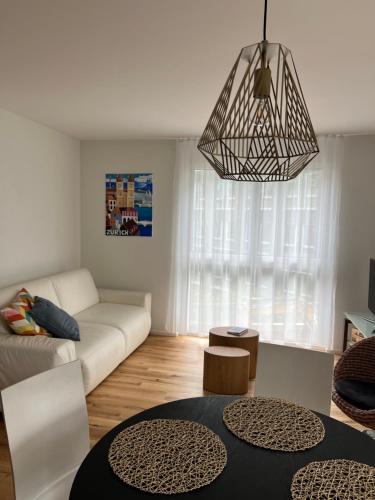 Kloten Apartment | Modern Luxury Apartment Near Airport & Zurich City