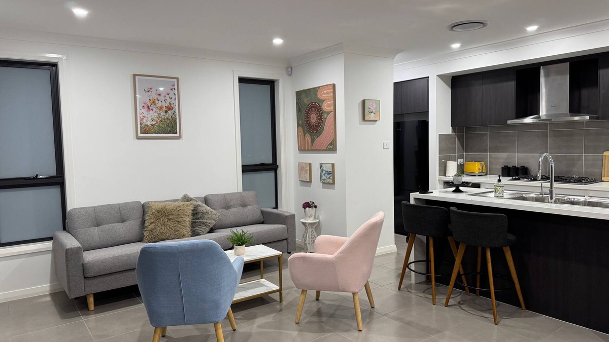 Catherine Field House | Modern Luxury Nest
