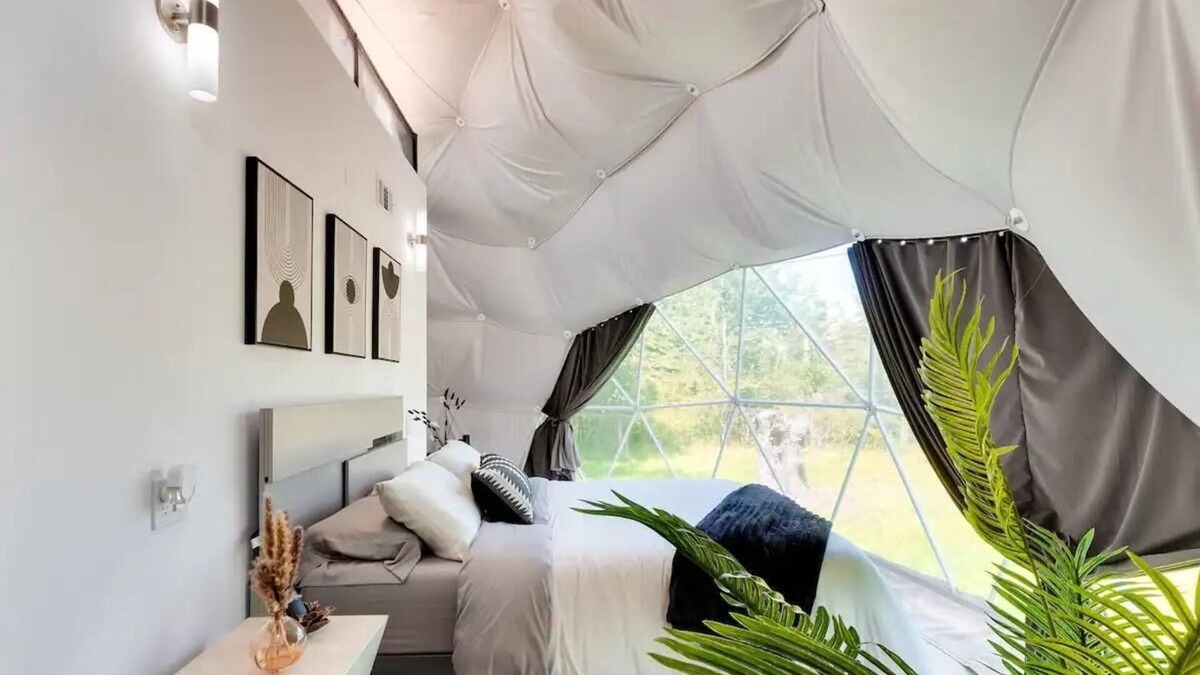Monticello Cabin | Modern Luxury Geodome (No Pets) - Unique Escapes "Modern Luxury" Catskills Geodome!