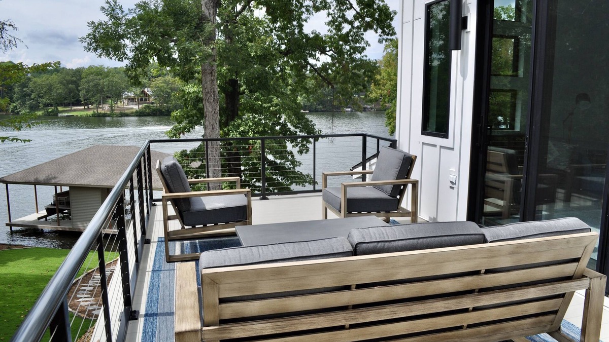 Killen House | Modern Luxury in brand new home on Shoals Creek