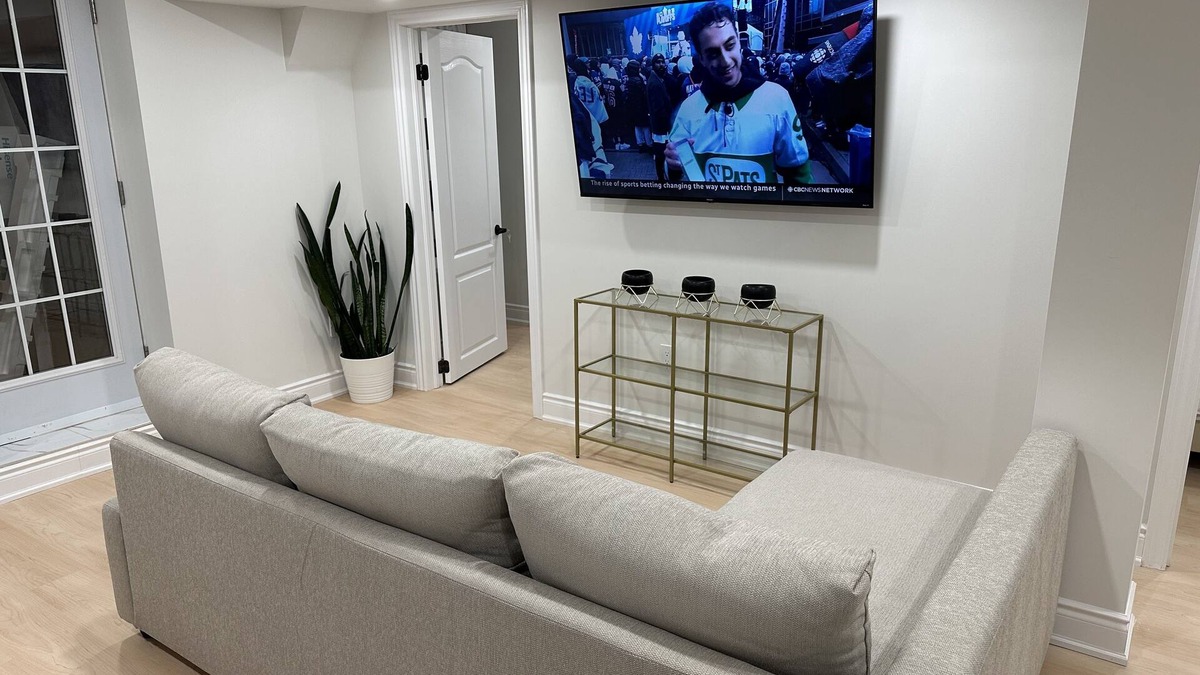 Halton Regional Municipality Apartment | Modern luxury living in Milton