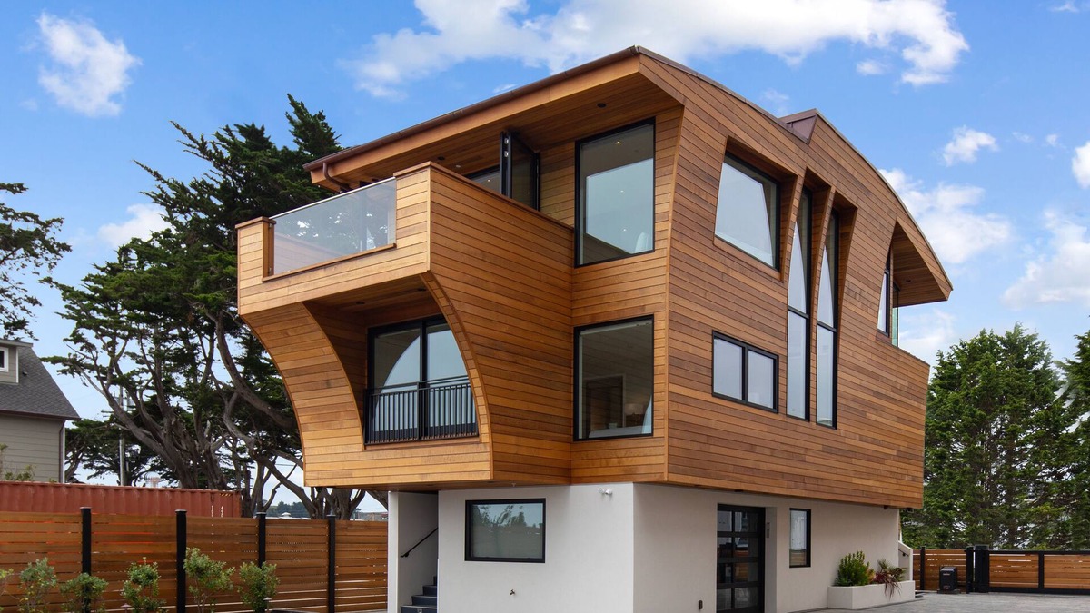 El Granada House | Modern Luxury Ocean Front Home