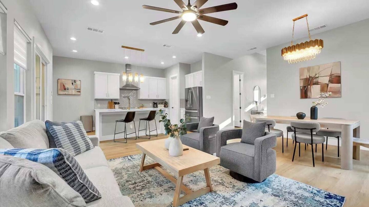 West Dallas House | Modern Luxury Stay in Dallas/Irving–Cozy & Elegant