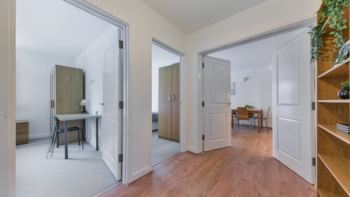 Limehouse Apartment | Modern Luxury Stylish 2-bed Apartment Steps From Canary Wharf - 612 Apartments