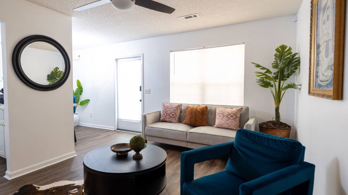 Dothan House | Modern Luxury
