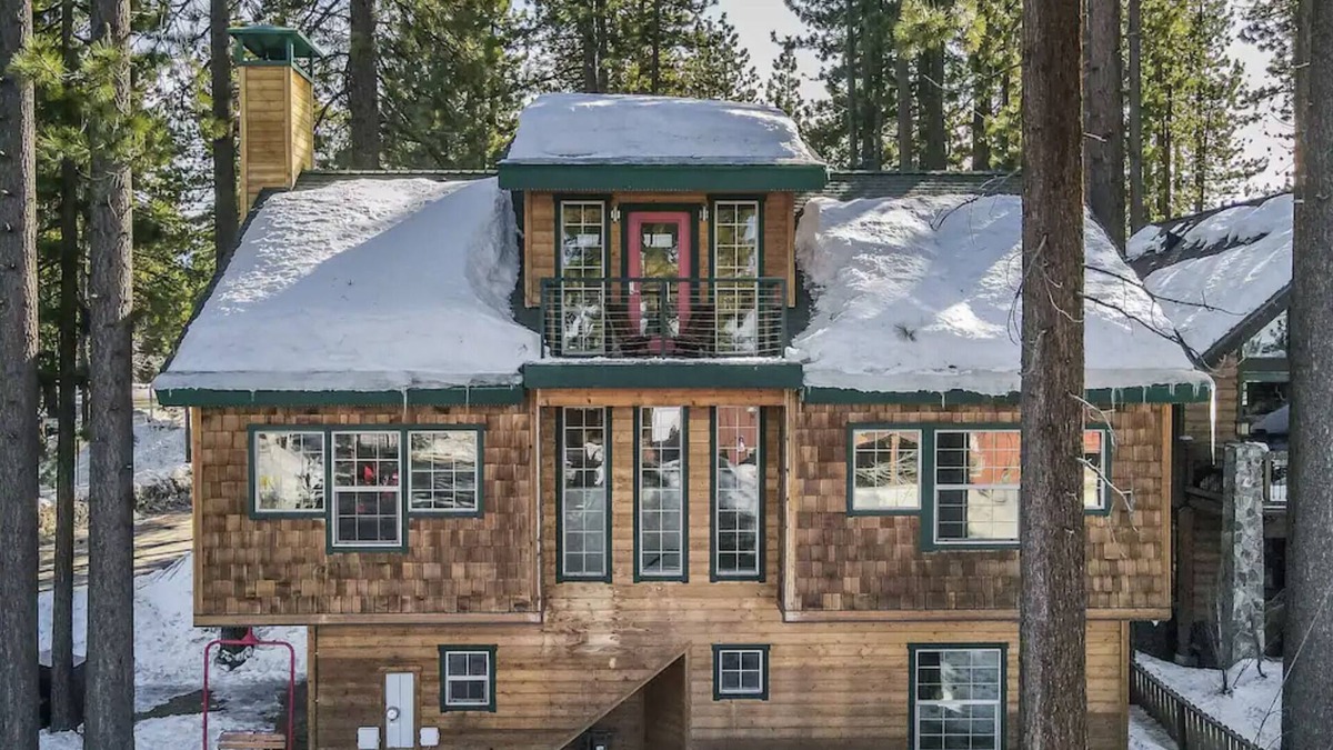 Al Tahoe House | Modern luxury cabin across from lake