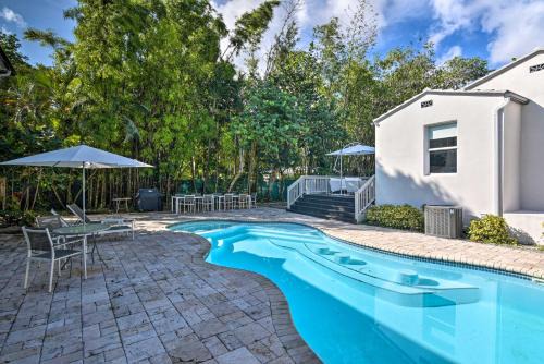 Biscayne Park House | Modern Miami Villa with Pool Oasis about 5 Mi to Beach!