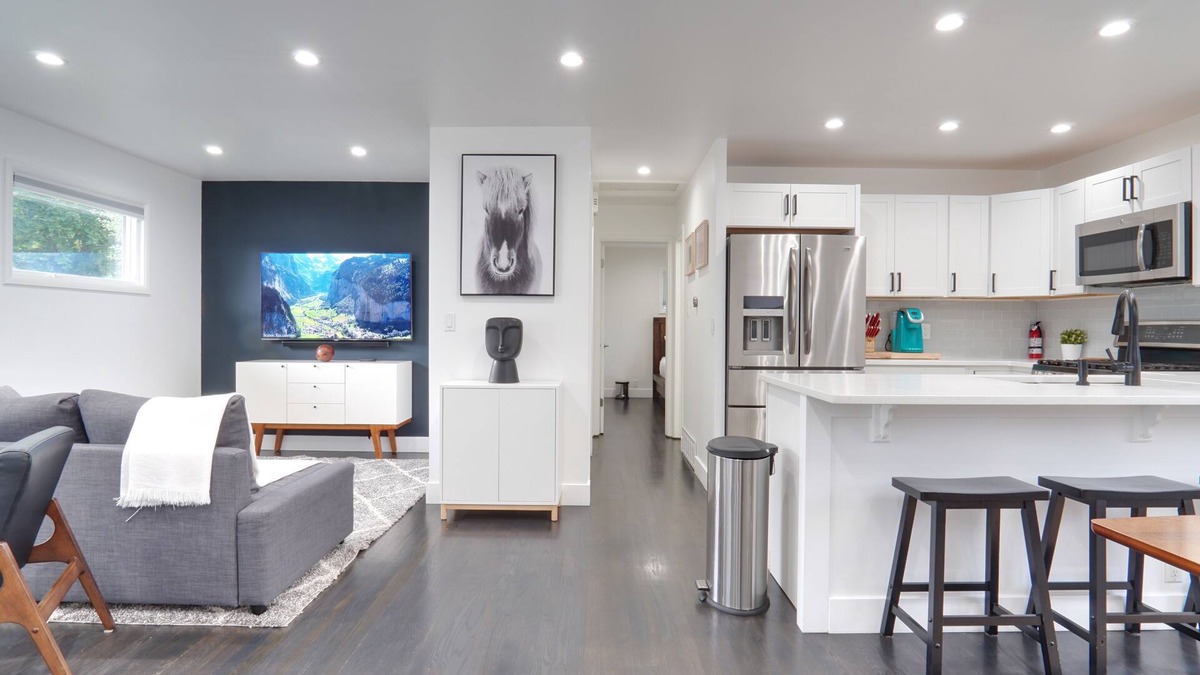 Mar Lee House | Modern Minimalist Denver Home